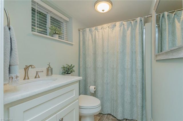 362 Hillview Drive, Lexington, NC 27292