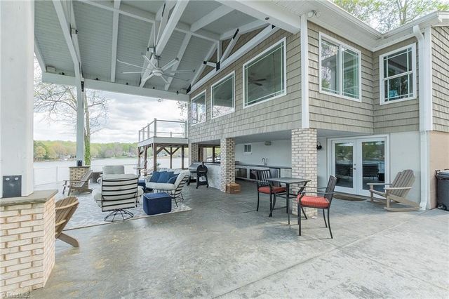 362 Hillview Drive, Lexington, NC 27292