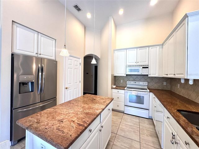 107 NANDINA TERRACE, Winter Springs, FL 32708