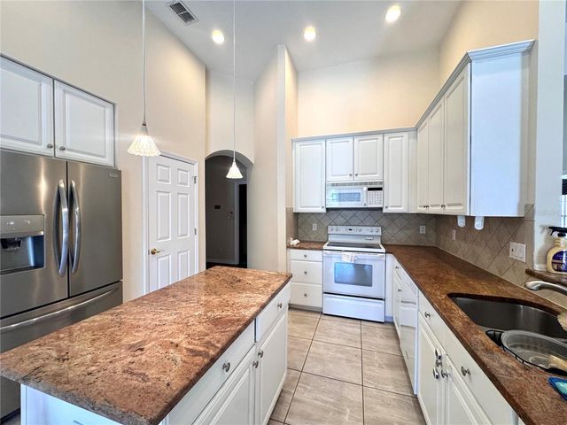 107 NANDINA TERRACE, Winter Springs, FL 32708