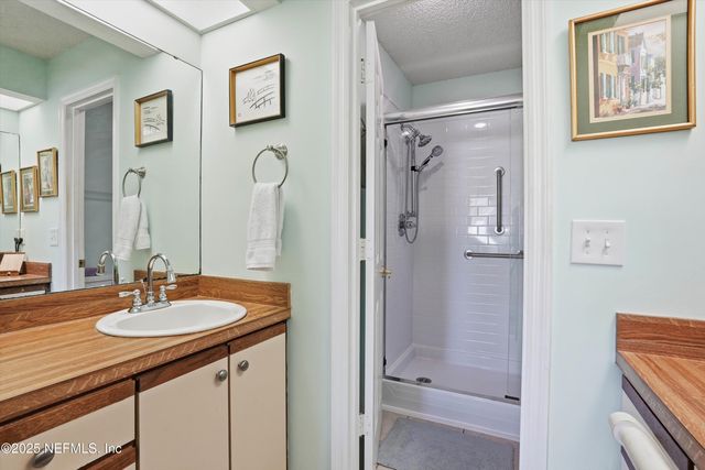 7623 BAYMEADOWS Circle 2031, Jacksonville, FL 32256