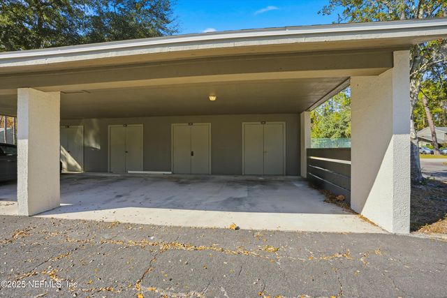 7623 BAYMEADOWS Circle 2031, Jacksonville, FL 32256