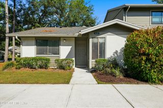 7623 BAYMEADOWS Circle 2031, Jacksonville, FL 32256