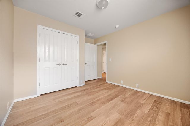 205 Lark ST, Leander, TX 78641