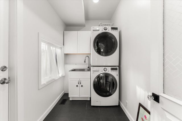 1214 E 16th Ave, Spokane, WA 99203