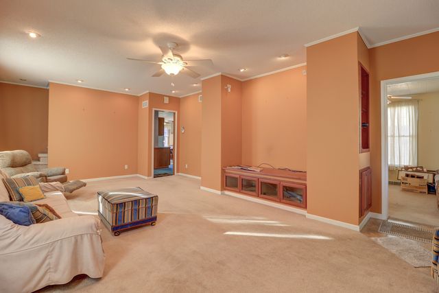 612 E 5th Street, Rock Falls, IL 61071