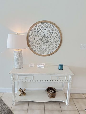 8525 Gulf Boulevard APT 811, Navarre, FL 32566