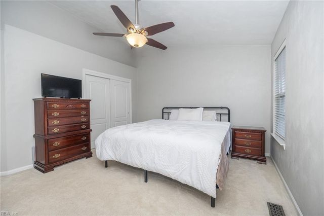 149 Horse Run DR, Chesapeake, VA 23322