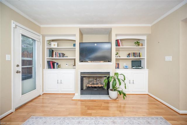 149 Horse Run DR, Chesapeake, VA 23322