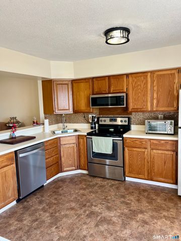 505 Harwinton Avenue 20, Torrington, CT 06790