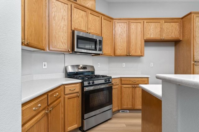 1834 Treeline Way, Manteca, CA 95336