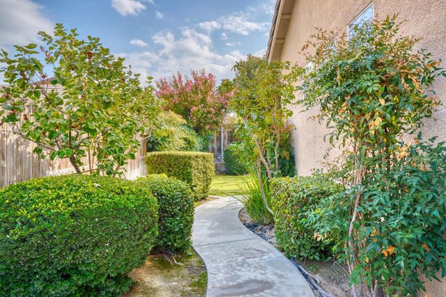 1834 Treeline Way, Manteca, CA 95336