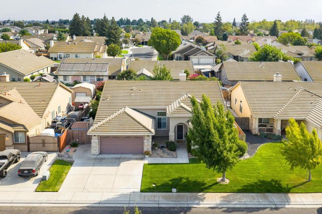 1834 Treeline Way, Manteca, CA 95336