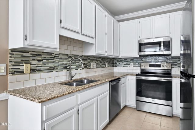 314 Vinca Circle, Cary, NC 27513