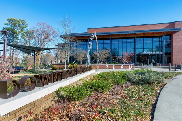 314 Vinca Circle, Cary, NC 27513