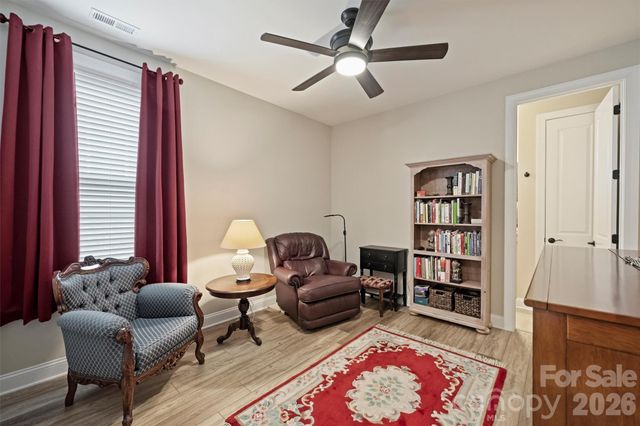 9610 Cresswind Boulevard, Charlotte, NC 28215