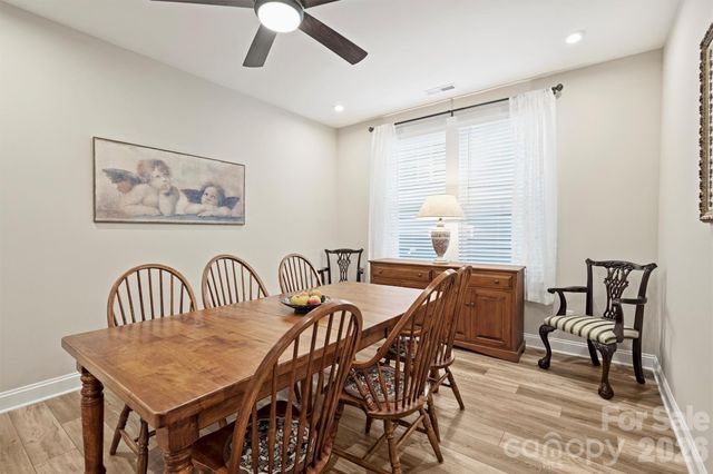 9610 Cresswind Boulevard, Charlotte, NC 28215