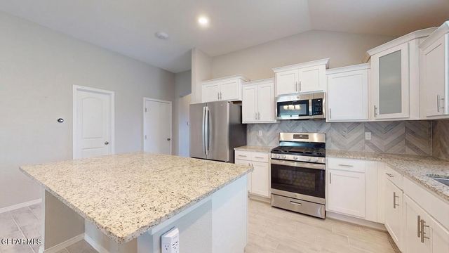 1329 HICKERSON Drive, Canutillo, TX 79835
