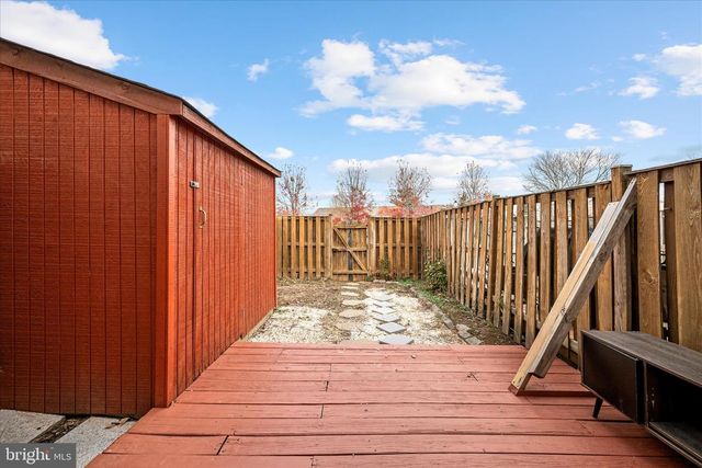 15 MARIAN CT, Sterling, VA 20165