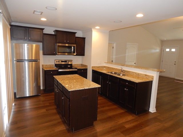 101 Eaton Street, Central, SC 29630