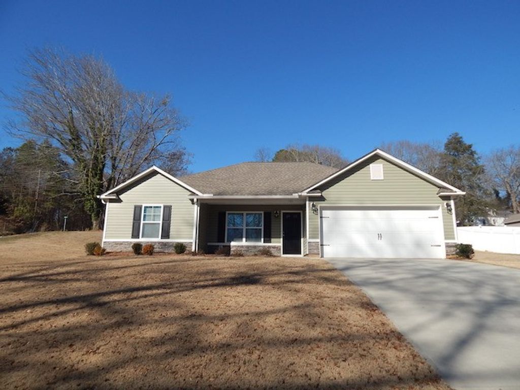 101 Eaton Street, Central, SC 29630