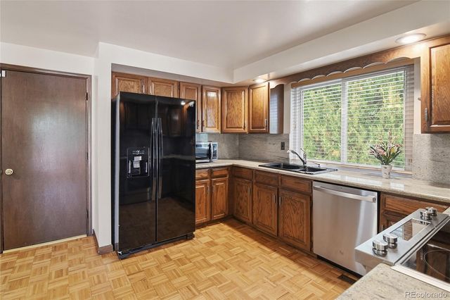 6043 S Glencoe Way, Centennial, CO 80121