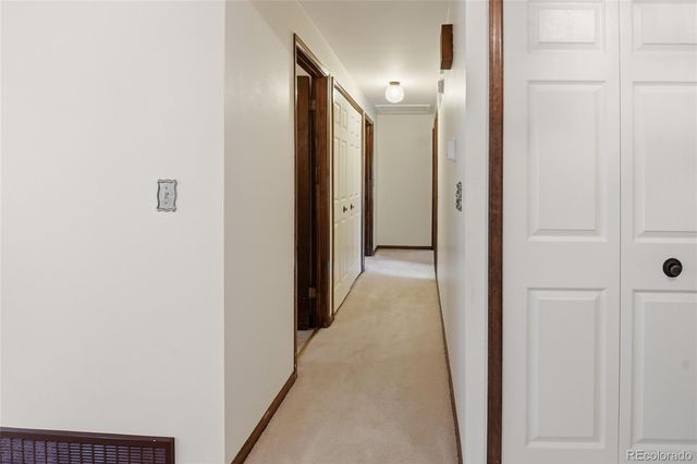6043 S Glencoe Way, Centennial, CO 80121