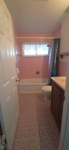 10714 Winthrop Court, St Louis, MO 63123