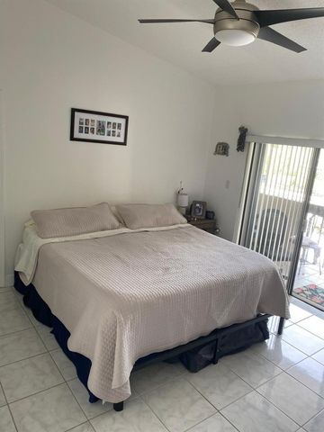 2645 NE 164th Street 36, North Miami Beach, FL 33160