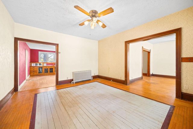 103 E Rollin Street, Edgerton, WI 53534