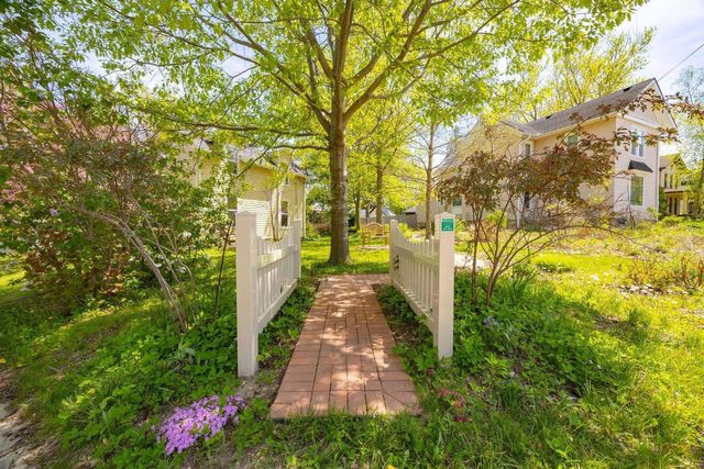 103 E Rollin Street, Edgerton, WI 53534