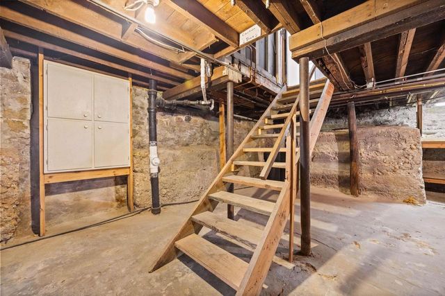 103 E Rollin Street, Edgerton, WI 53534