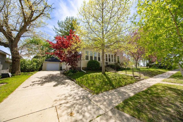 103 E Rollin Street, Edgerton, WI 53534