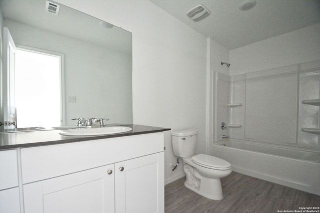 3812 Far Horizon, Seguin, TX 78155