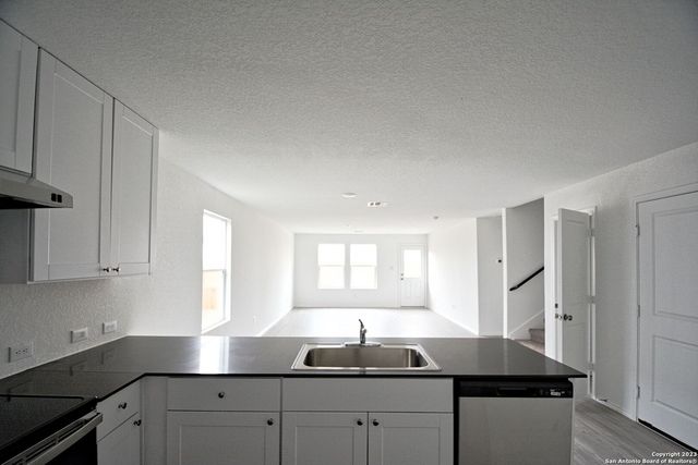 3812 Far Horizon, Seguin, TX 78155