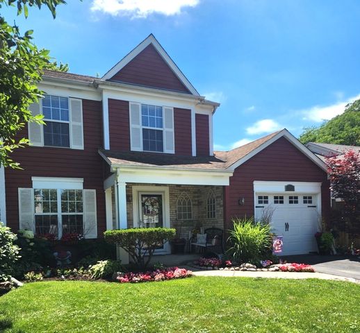 54 Sandhurst Road, Mundelein, IL 60060