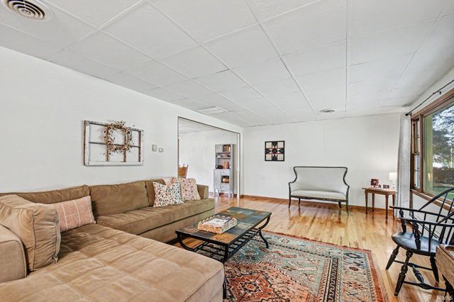 55818 Merle Avenue, Elkhart, IN 46514
