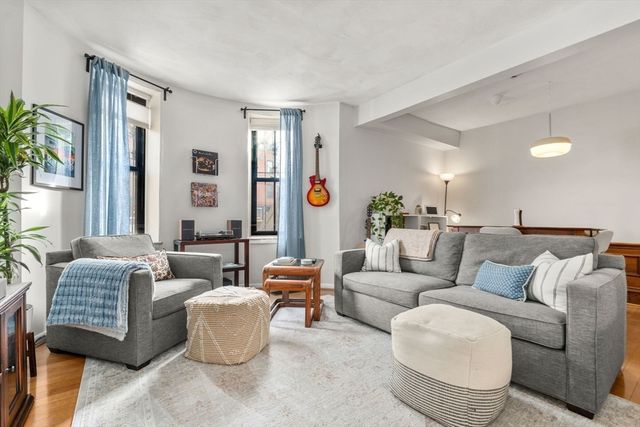 529 Columbus Ave 21, Boston, MA 02118