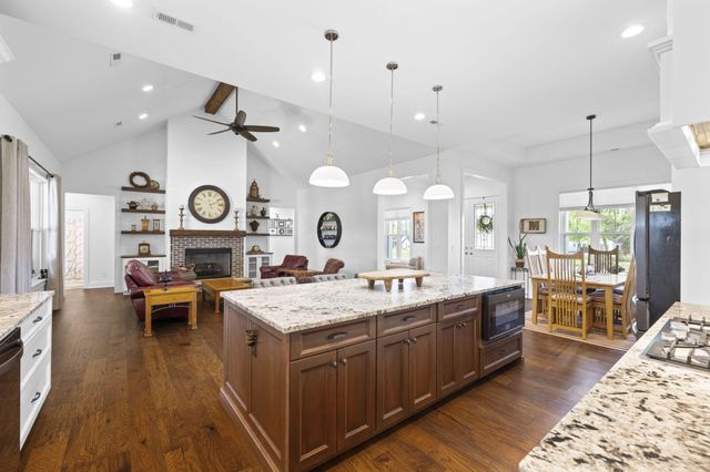 741 Espalier Drive, Decatur, TN 37322