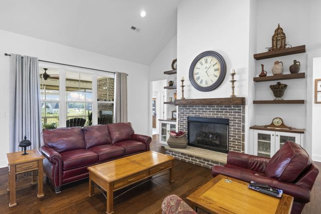 741 Espalier Drive, Decatur, TN 37322