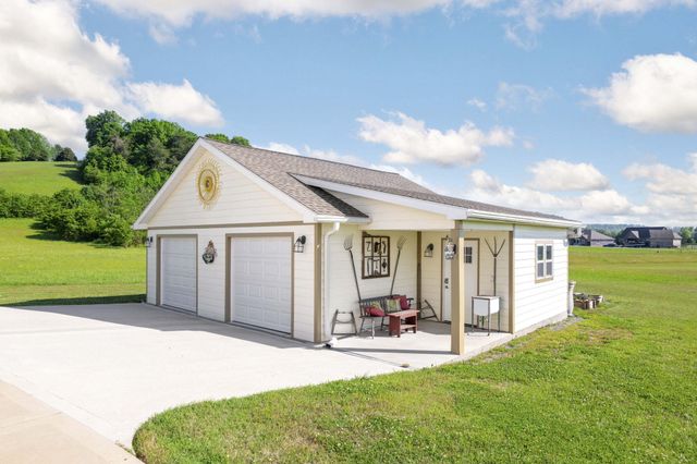 741 Espalier Drive, Decatur, TN 37322
