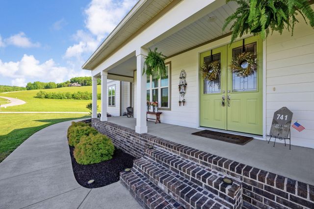 741 Espalier Drive, Decatur, TN 37322