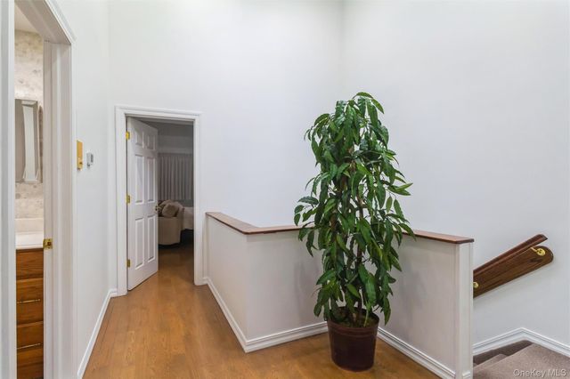 2845 Nicole Court, Oceanside, NY 11572