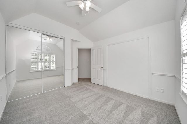 103 E Lakeridge Drive, The Woodlands, TX 77381