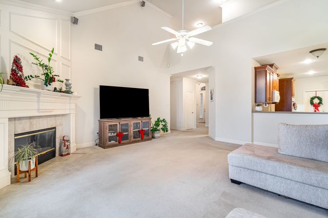 1601 Canyon Creek Drive, Mckinney, TX 75072