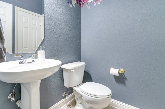 1601 Canyon Creek Drive, Mckinney, TX 75072