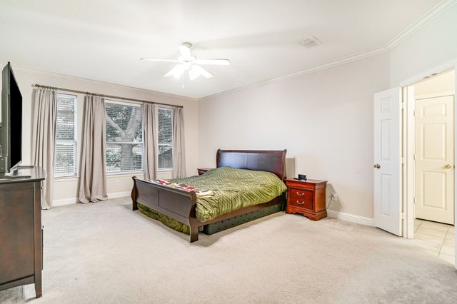 1601 Canyon Creek Drive, Mckinney, TX 75072