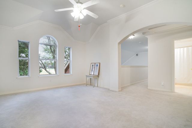 1601 Canyon Creek Drive, Mckinney, TX 75072