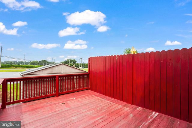 118 PALM LN, Lebanon, PA 17042