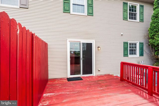 118 PALM LN, Lebanon, PA 17042